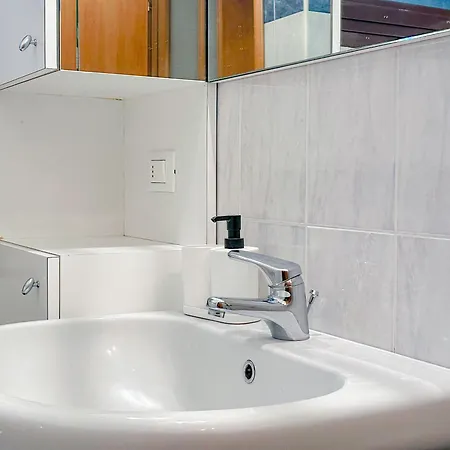 Apartment Brunacci Beleven - 5 Min Dai Navigli *