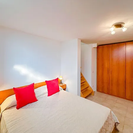 Brunacci Beleven - 5 Min Dai Navigli Apartment